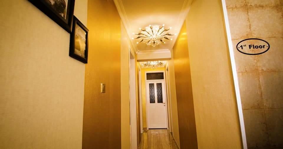 Готель Golden Bed Addis Екстер'єр фото